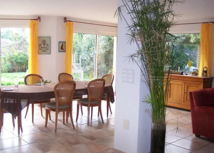 Bed & Breakfast Chez Brigitte Et Sylvain 4*